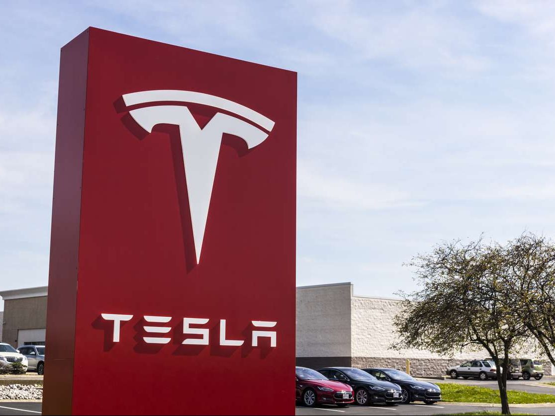 Prévision du cours de l&#8217;action Tesla 2023, 2025, 2030 — L&#8217;action Tesla est-elle un bon investissement ?